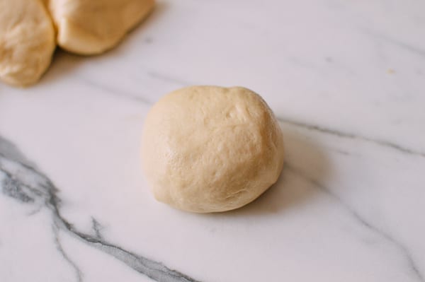 Chinese Pineapple Buns with Roast Pork Filling, by jcghk.dfhdjkvfj.cf