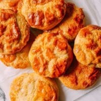 Chinese Pineapple Buns with Roast Pork Filling, by jcghk.dfhdjkvfj.cf