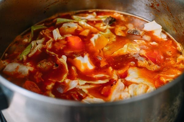Shanghai-Style Red Vegetable Soup (罗宋汤 - Luo Song Tang), by jcghk.dfhdjkvfj.cf