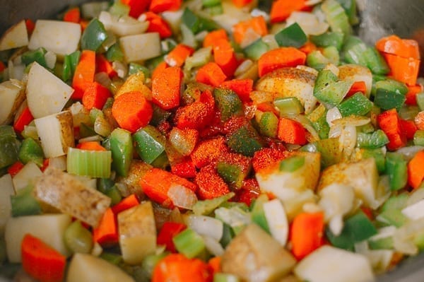 Spanish Chicken Stew, by jcghk.dfhdjkvfj.cf