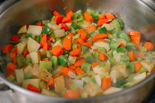 Spanish Chicken Stew, by jcghk.dfhdjkvfj.cf