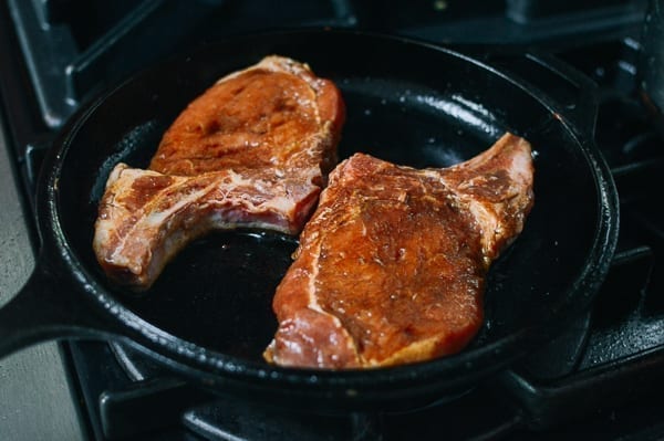 Asian Pork Chops cooked in a cast iron pan, by jcghk.dfhdjkvfj.cf