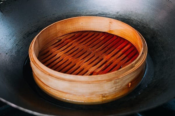 Bamboo Steamer Base in Wok with Water, by jcghk.dfhdjkvfj.cf
