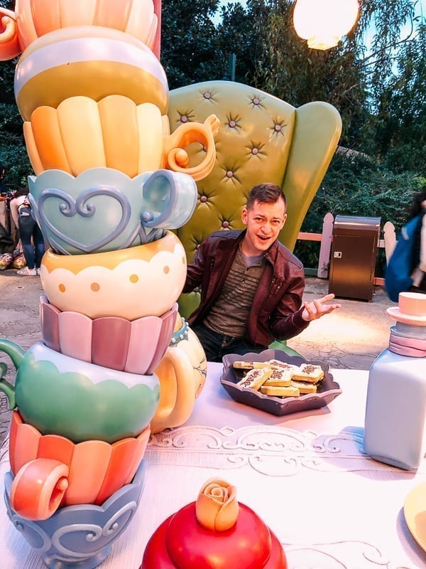 Shanghai Disney Wonderland by jcghk.dfhdjkvfj.cf