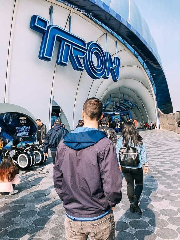 Shanghai Disneyland Tron by jcghk.dfhdjkvfj.cf