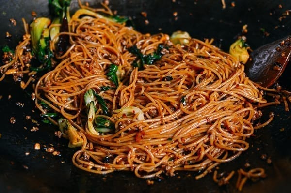 Spicy Crispy Pork Noodles, by jcghk.dfhdjkvfj.cf