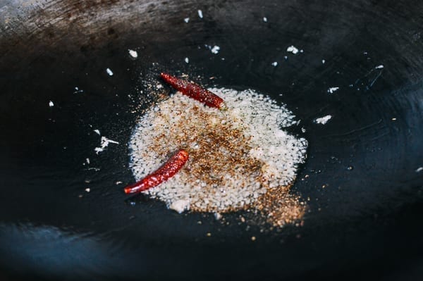 Spicy Crispy Pork Noodles, by jcghk.dfhdjkvfj.cf