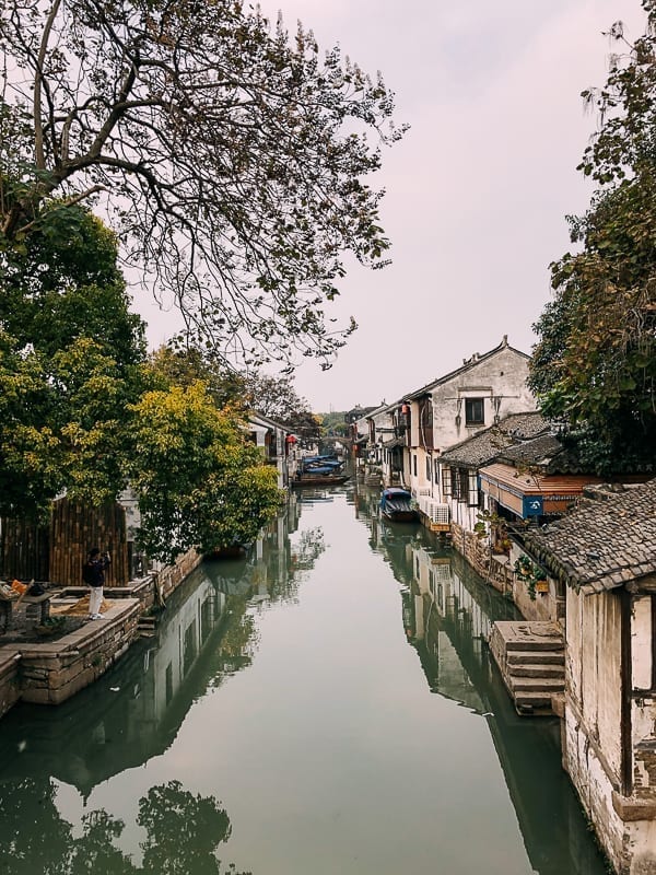 Zhouzhuang, by jcghk.dfhdjkvfj.cf