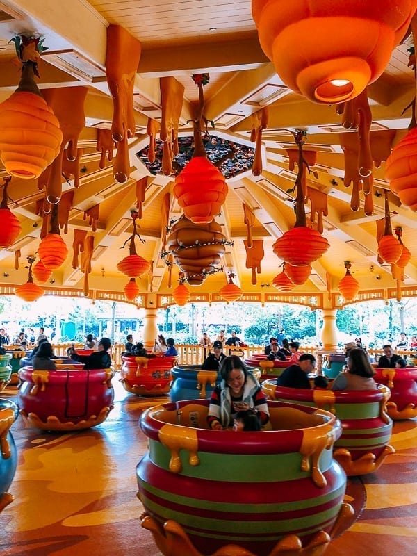 Shanghai Disneyland winnie the Pooh by jcghk.dfhdjkvfj.cf