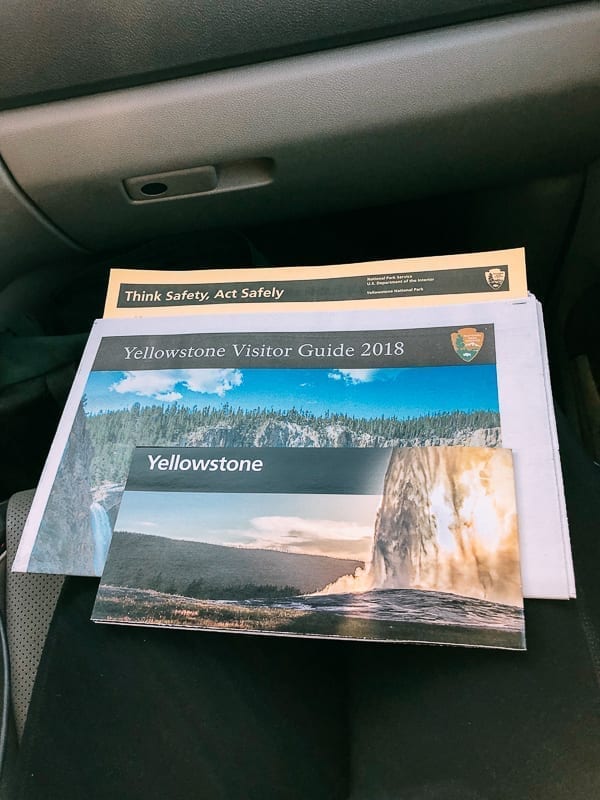 Yellowstone National Park Map and Newspaper, jcghk.dfhdjkvfj.cf