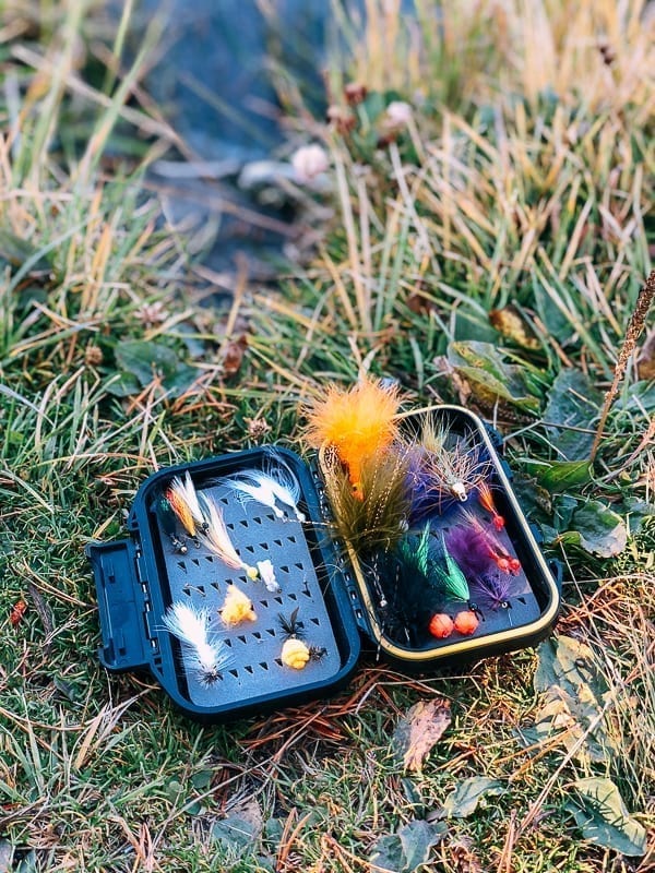 Box of fly fishing flies, jcghk.dfhdjkvfj.cf
