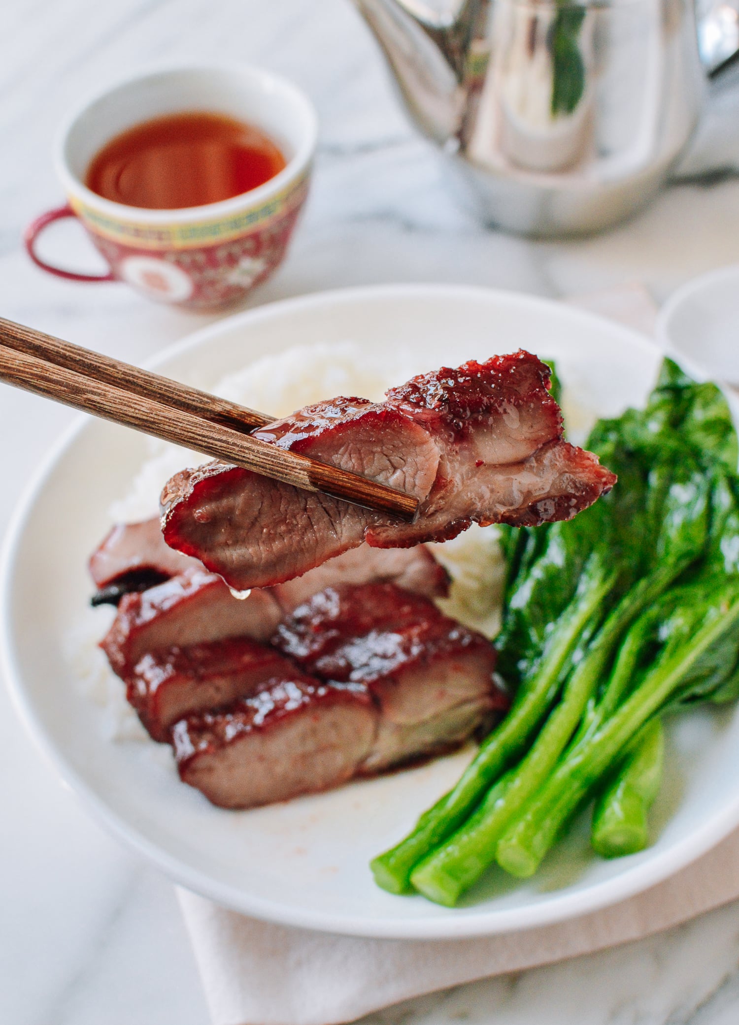 Picking up char siu with chopsticks, jcghk.dfhdjkvfj.cf