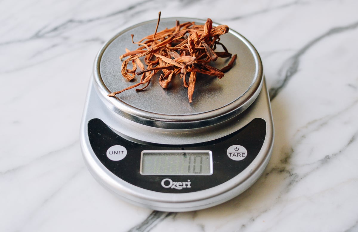 Dried Lily Flowers, jcghk.dfhdjkvfj.cf