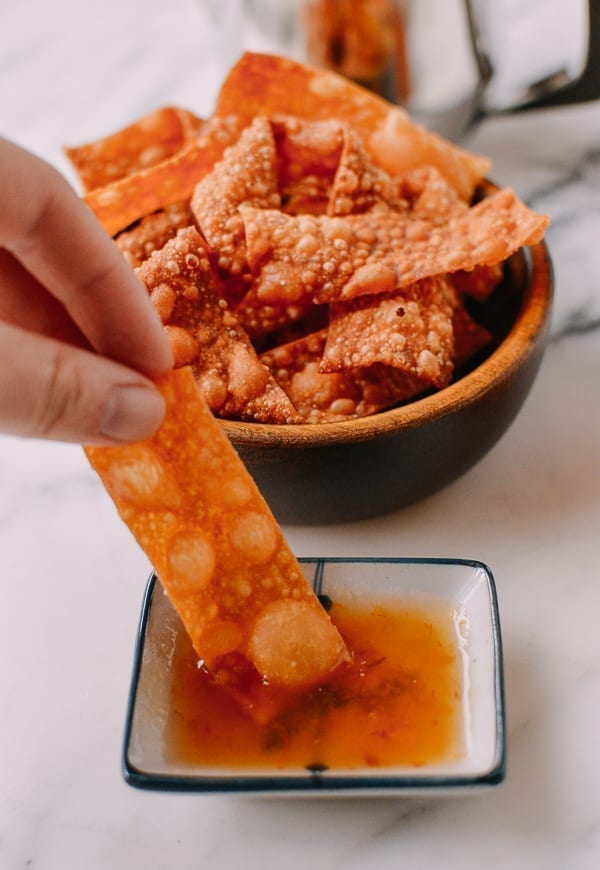 Duck Sauce with Crispy Wonton Strips, jcghk.dfhdjkvfj.cf