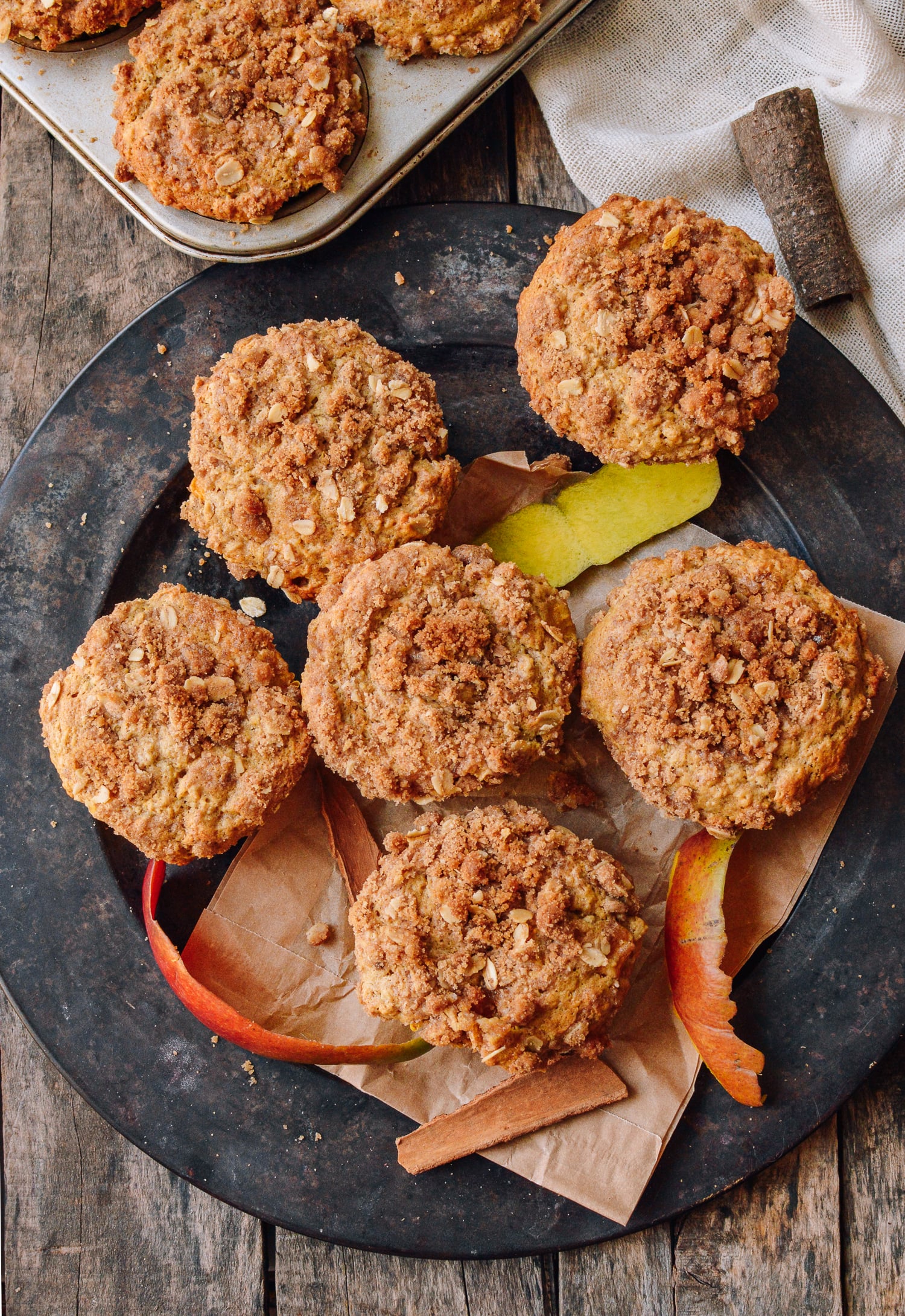 Mango Muffins with Oatmeal Crumb Topping, jcghk.dfhdjkvfj.cf