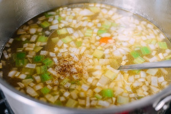 Chicken stock with vegetables, jcghk.dfhdjkvfj.cf