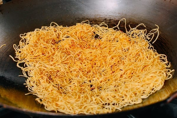 Pan-Fried Noodles in wok, jcghk.dfhdjkvfj.cf