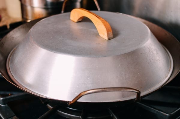 Covered wok, jcghk.dfhdjkvfj.cf