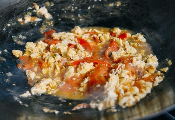 Tomato and egg stir-fry in a wok, jcghk.dfhdjkvfj.cf