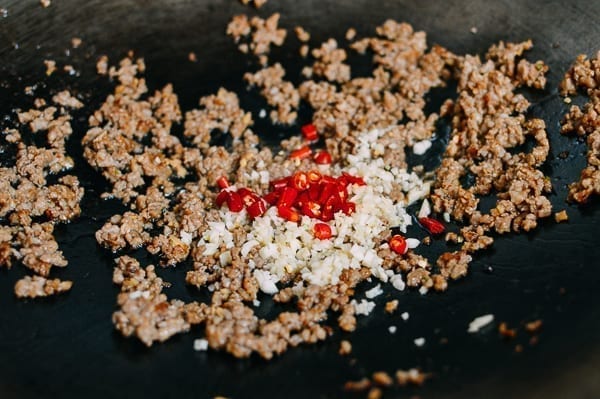 Adding red chilies, jcghk.dfhdjkvfj.cf