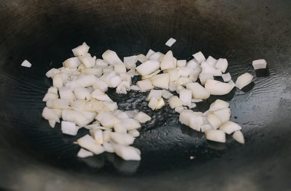 Cooking onion until translucent, jcghk.dfhdjkvfj.cf