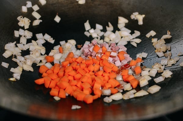 Adding carrots and ham to wok, jcghk.dfhdjkvfj.cf
