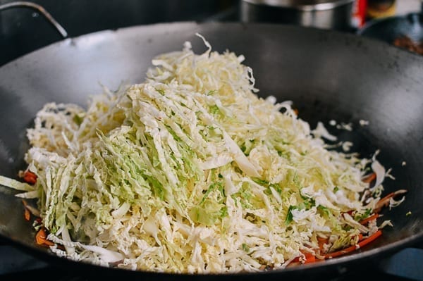 Adding cabbage to filling, jcghk.dfhdjkvfj.cf