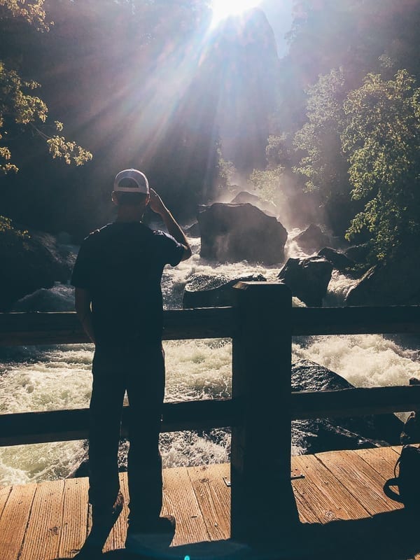 Bridge at trailhead for Mist Trail, jcghk.dfhdjkvfj.cf