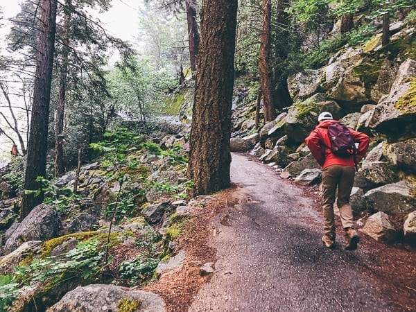 Hiking the Mist Trail, jcghk.dfhdjkvfj.cf