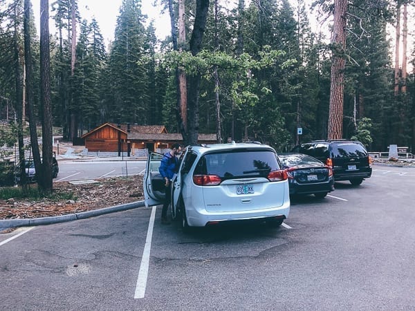 Mariposa Grove Parking Lot, jcghk.dfhdjkvfj.cf