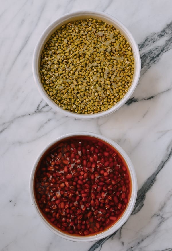 Soaking red beans and mung beans, jcghk.dfhdjkvfj.cf