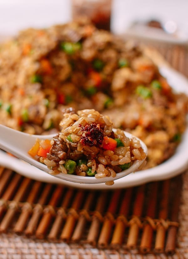 Spoonful of fried brown rice, jcghk.dfhdjkvfj.cf