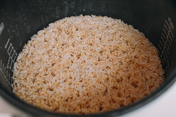 Cooked brown rice in rice cooker, jcghk.dfhdjkvfj.cf