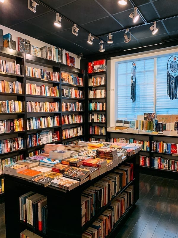 Books and Books Miami, jcghk.dfhdjkvfj.cf
