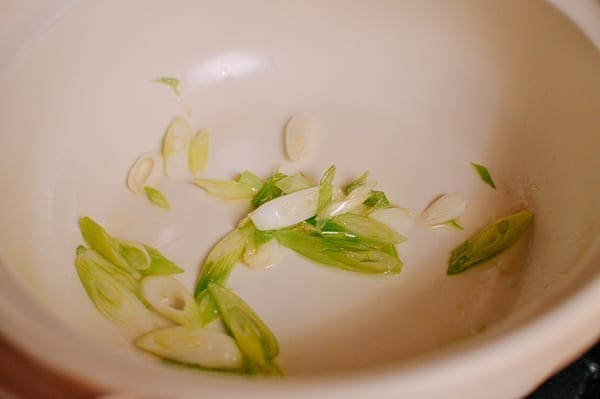 Scallions in pot, jcghk.dfhdjkvfj.cf