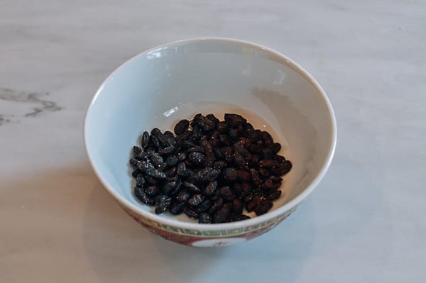Bowl of fermented black beans, jcghk.dfhdjkvfj.cf