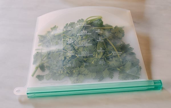 Cilantro in freezer bag, jcghk.dfhdjkvfj.cf