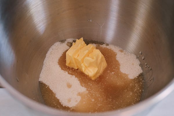 Oil, butter, and sugar in bowl of mixer, jcghk.dfhdjkvfj.cf