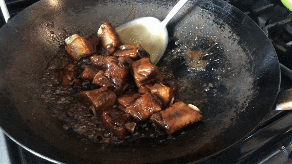 Reducing the sauce to coat pork ribs, jcghk.dfhdjkvfj.cf
