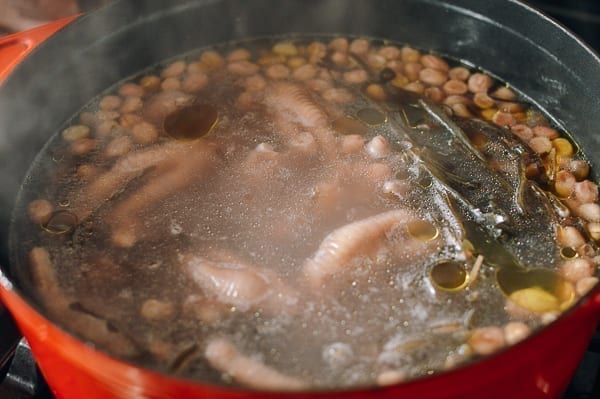 Simmering Cantonese Chicken Feet Soup, jcghk.dfhdjkvfj.cf