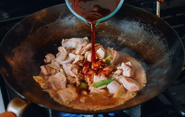 Adding sauce ingredients, jcghk.dfhdjkvfj.cf