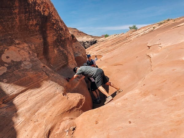 Climbing down Holeman Slot canyon - Moab Utah by jcghk.dfhdjkvfj.cf