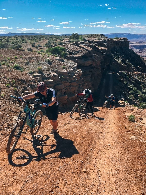 Moab Mountain Biking White Rim Trail Murphy hogback final push by jcghk.dfhdjkvfj.cf
