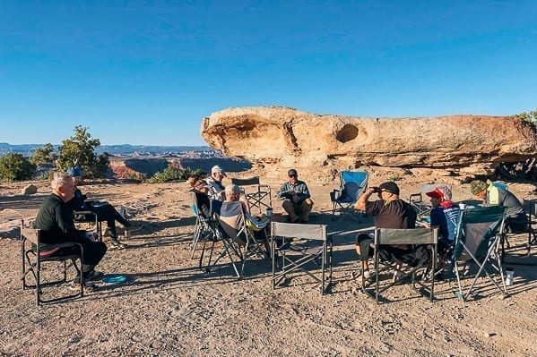 Sitting at Murphy Hogback campground Canyonlands by jcghk.dfhdjkvfj.cf