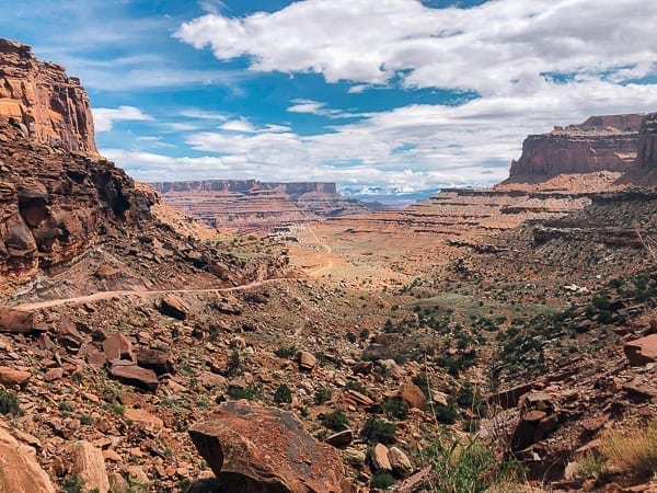 Mountain Biking on the White Rim trail by jcghk.dfhdjkvfj.cf