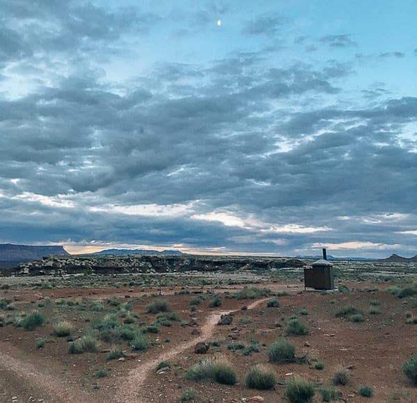 Evening sky view at Murphy Hogback campground Canyonlands by jcghk.dfhdjkvfj.cf