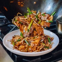Plating Beef Chow Fun, jcghk.dfhdjkvfj.cf