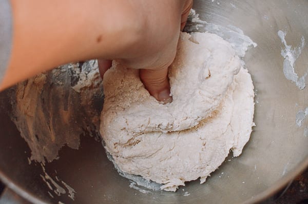 Pushing dough together with hands, jcghk.dfhdjkvfj.cf