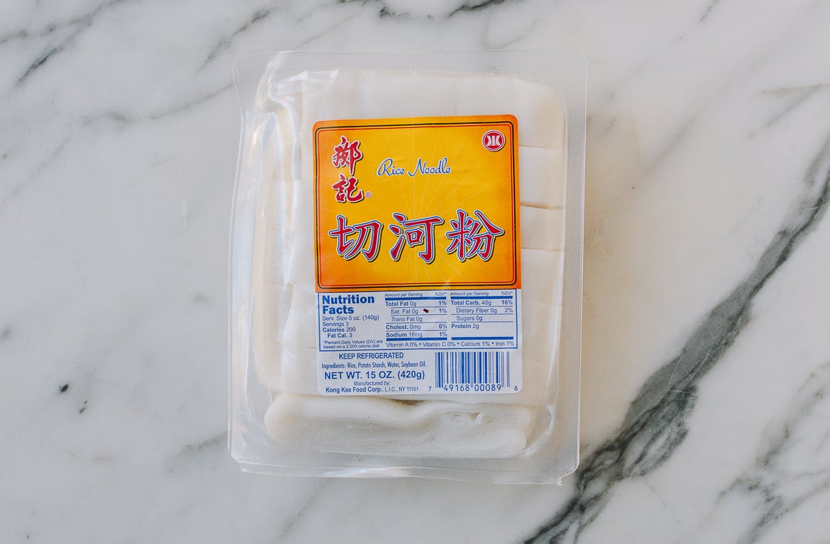Chinese Packaged Fresh Wide Rice Noodles, jcghk.dfhdjkvfj.cf