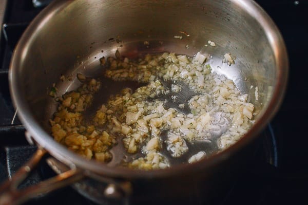 Cooking ginger and garlic, jcghk.dfhdjkvfj.cf